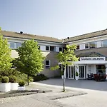Scandic Ost 4*