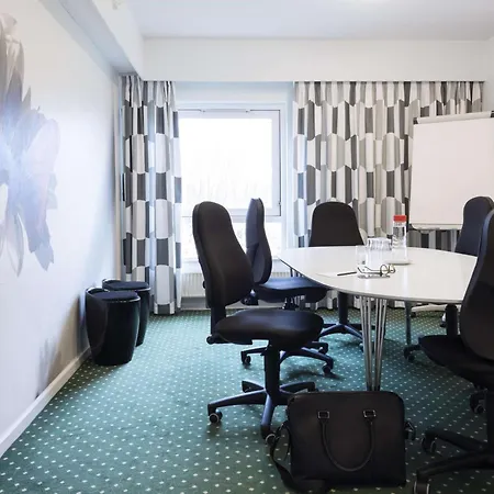 Scandic Ost Hotel 4*