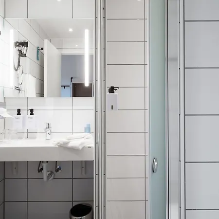 Scandic Ost מלון